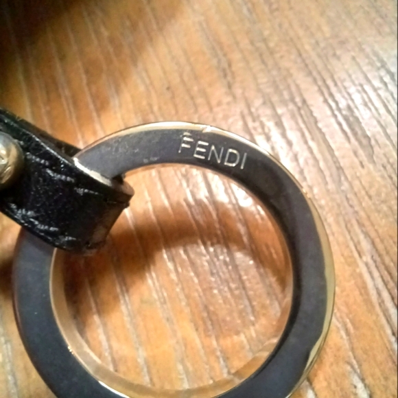 Fendi Zucchino Oyster Shoulder Bag Black Logo/w Silvertone Hard… - Picture 16 of 16